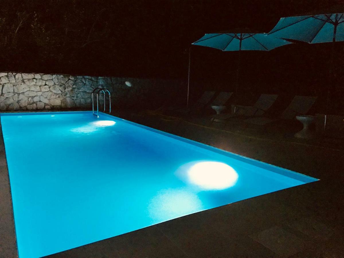 Villa Kvarner Šilo Buitenkant foto